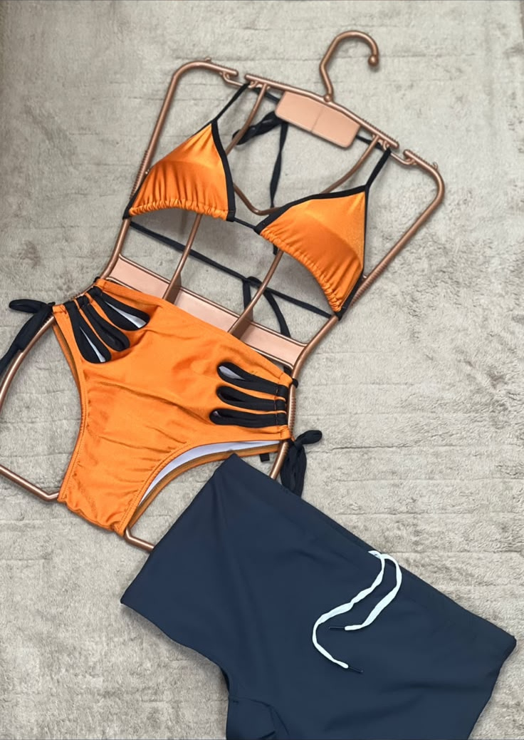 Biquíni Laranja com Short